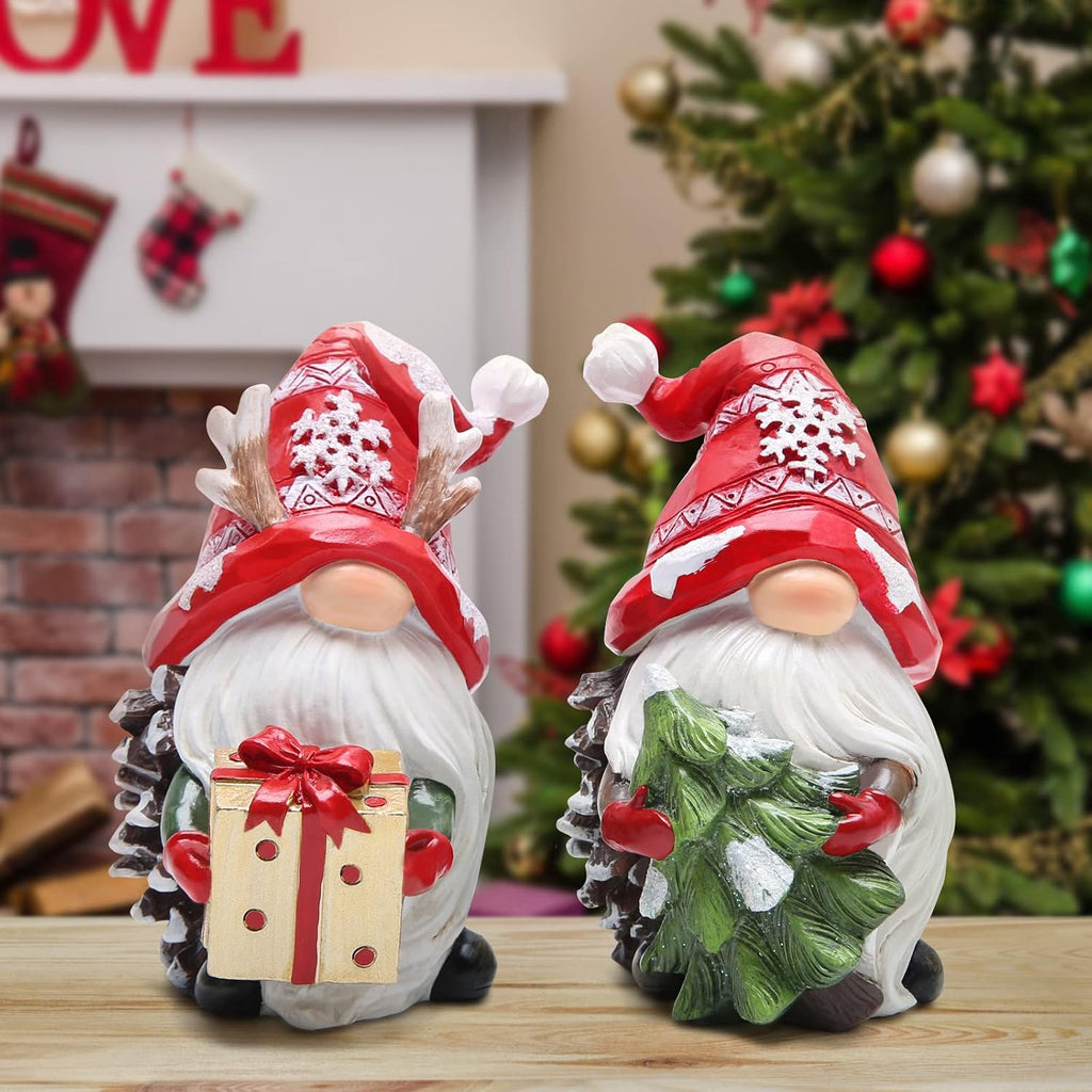 Set of 5 Christmas Resin Gnomes – Mantel & Tree Decor