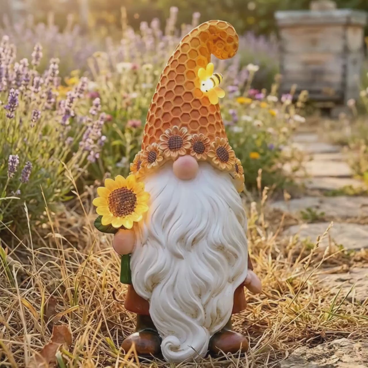 Solar Garden Gnome Statue, Solar Sunflower Gnome Statue with Honey Jar, Lighted Resin Garden Decor, Gift Patio Porch Yard Ornament Gift